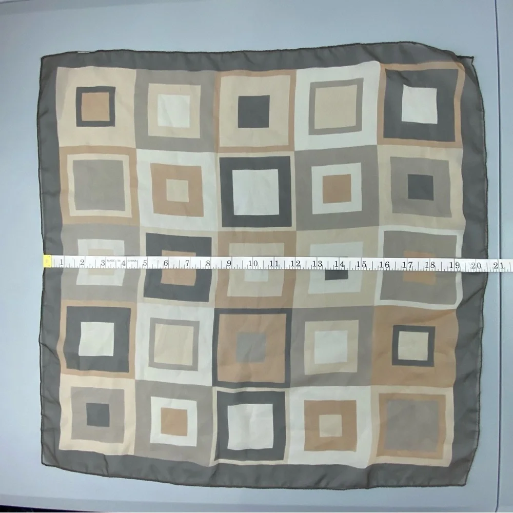 Beautiful colorblock sheer scarf in brown & tan shades
